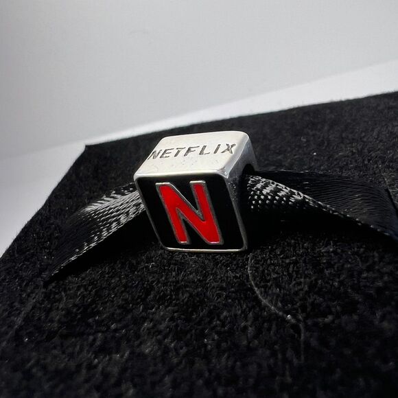 Netflix S925 Sterling Silver, Pandora Moments Compatible Charm - Picture 1 of 11